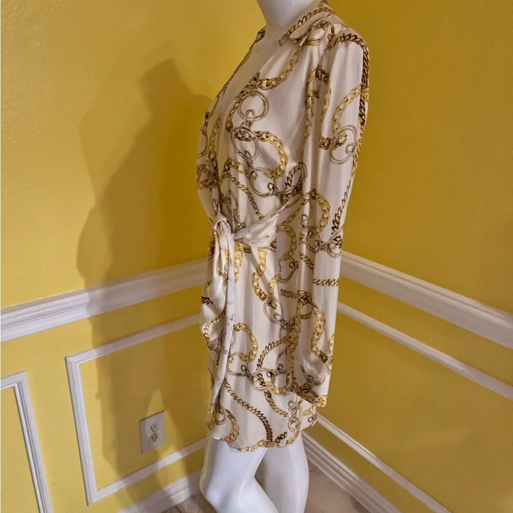 L'AGENCE White and Gold Chain Pattern Blouse - Picture 5 of 16